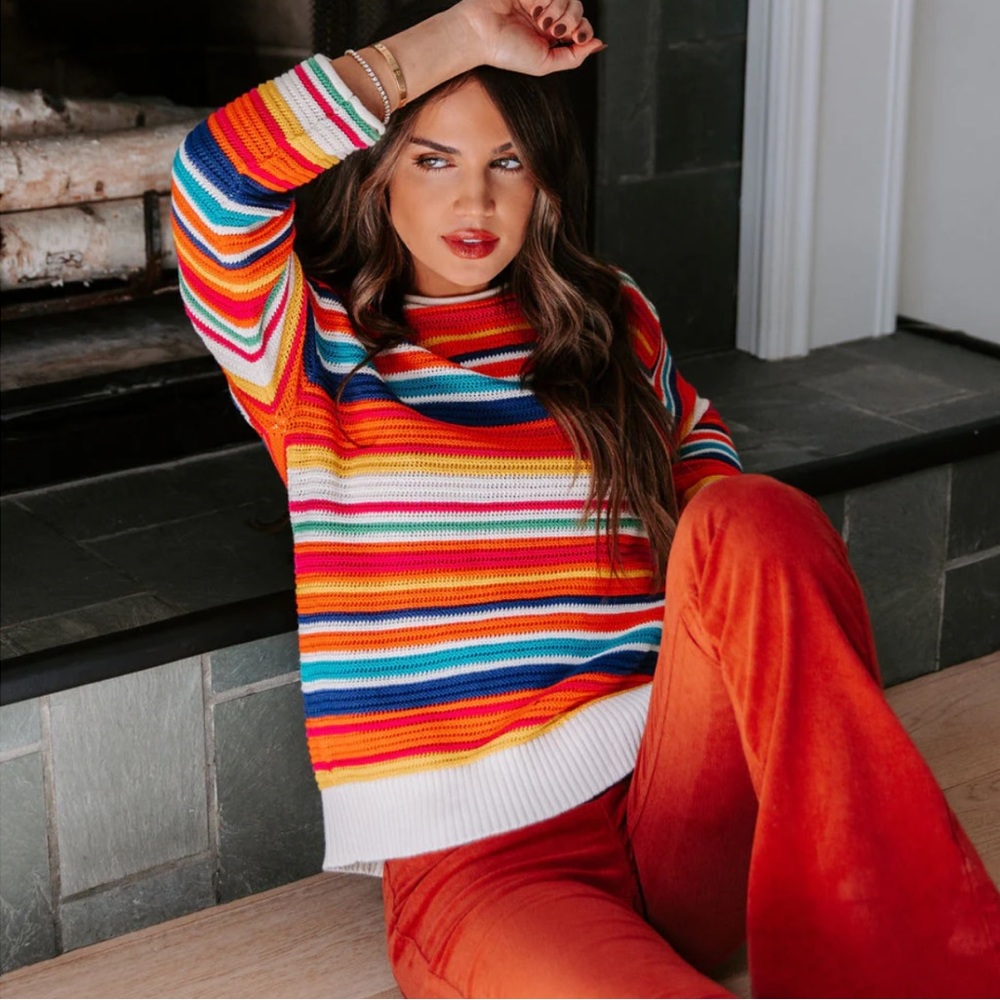Colorful Sweater - Picture 5 of 7